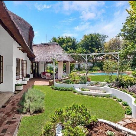 סנדטון Libra Lodge מראה חיצוני תמונה