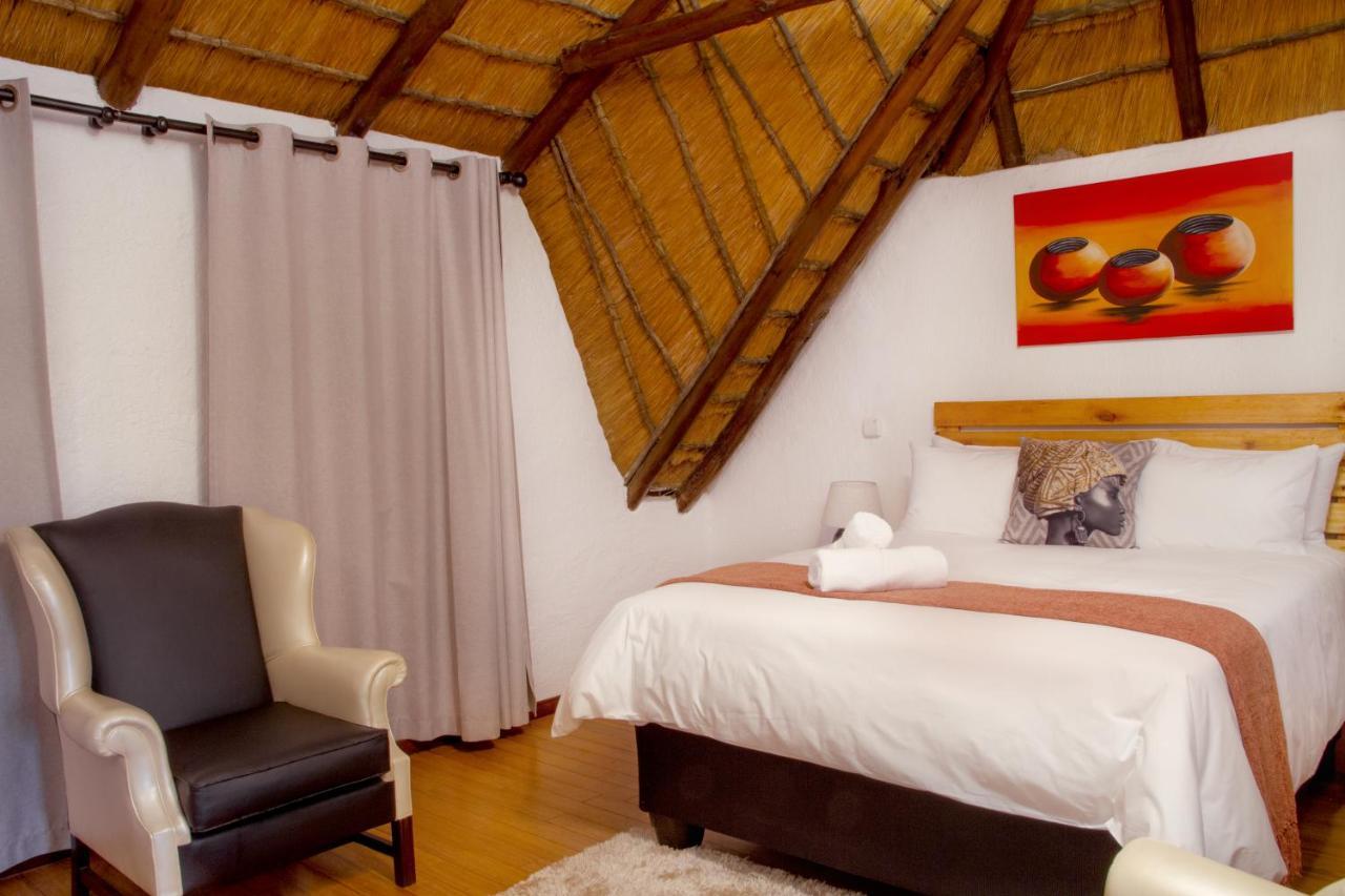 סנדטון Libra Lodge מראה חיצוני תמונה