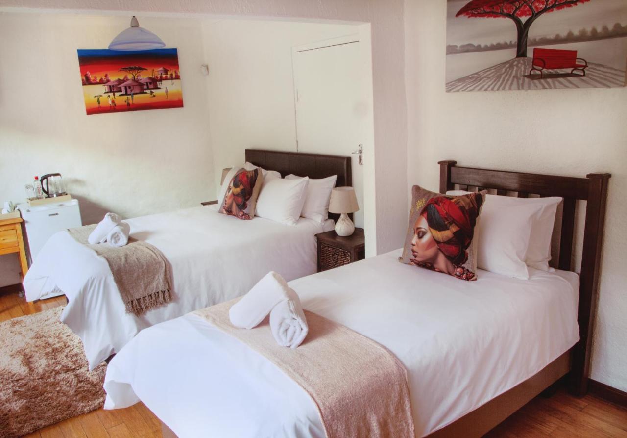 סנדטון Libra Lodge מראה חיצוני תמונה